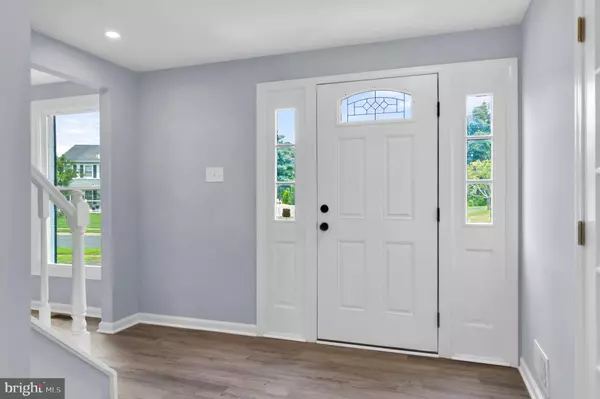 Springfield, VA 22150,7401 LOUGHBORO LN