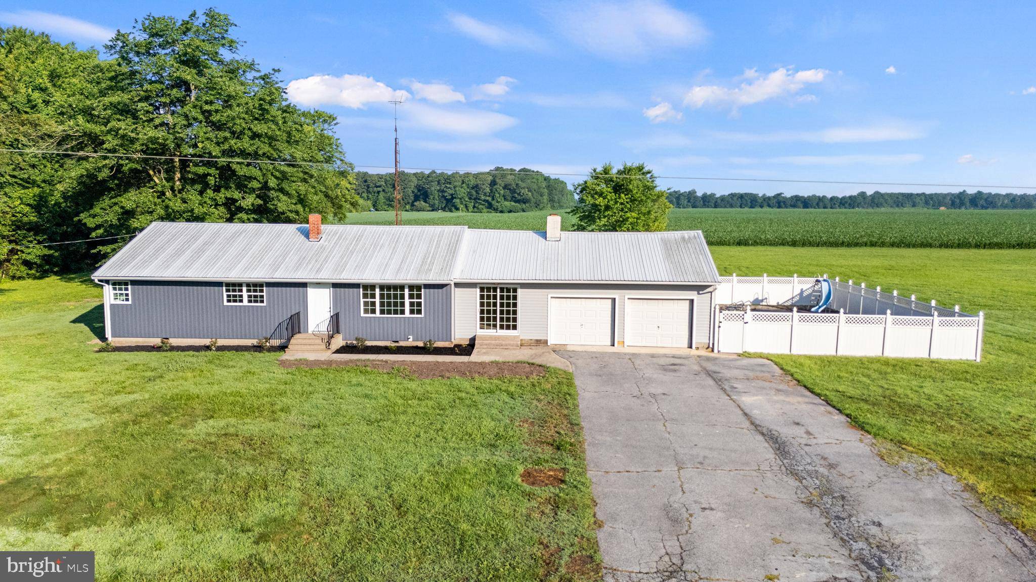 8950 SHAWNEE RD, Greenwood, DE 19950