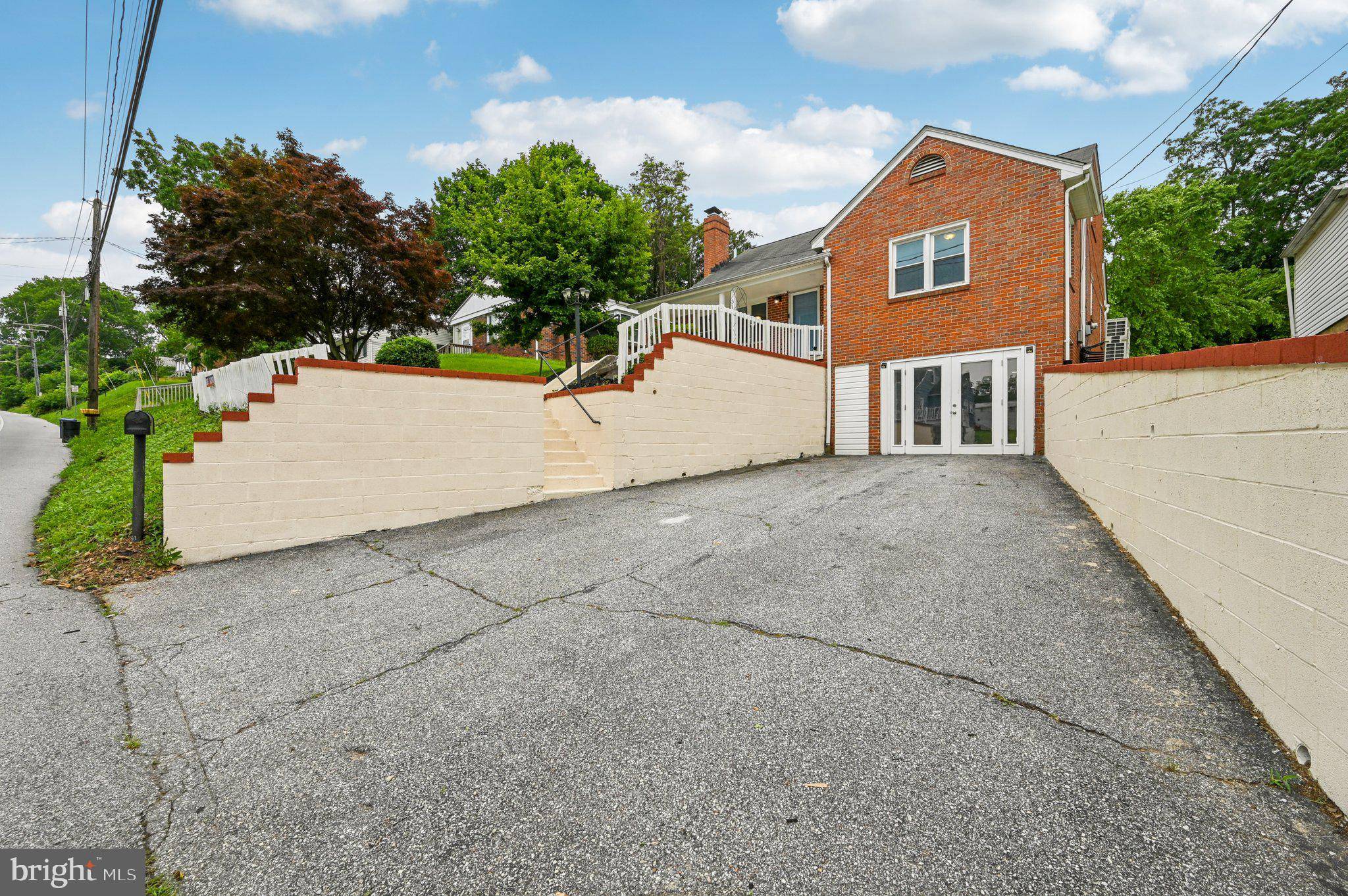 Westminster, MD 21157,318 E MAIN ST