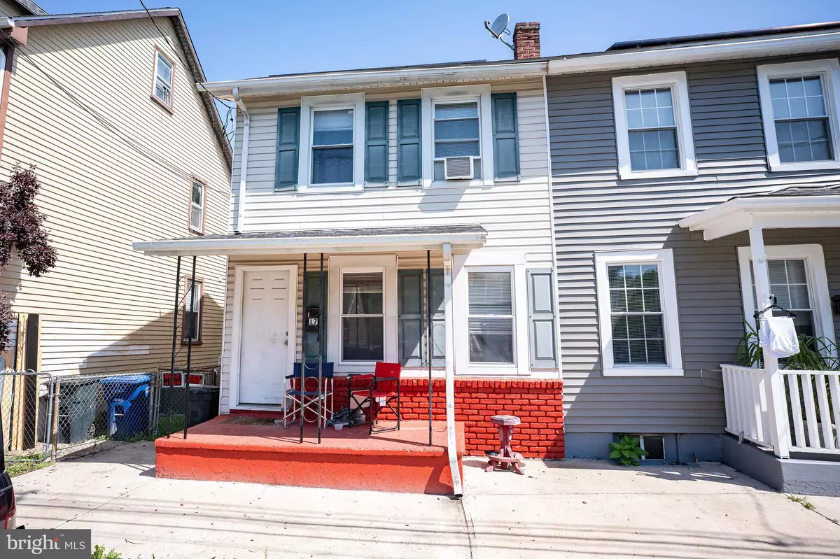 Mount Holly, NJ 08060,17 W MONROE ST