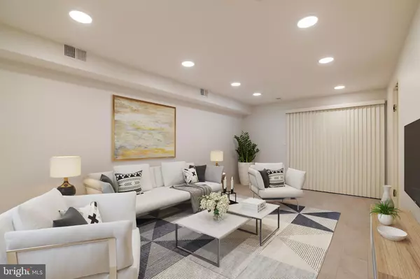 Washington, DC 20009,2021 HILLYER PL NW #BASEMENT UNIT