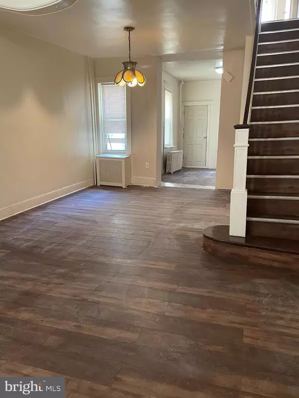 Philadelphia, PA 19145,2021 S OPAL ST