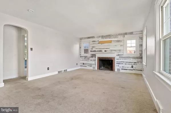 Hanover, PA 17331,802 W MIDDLE ST