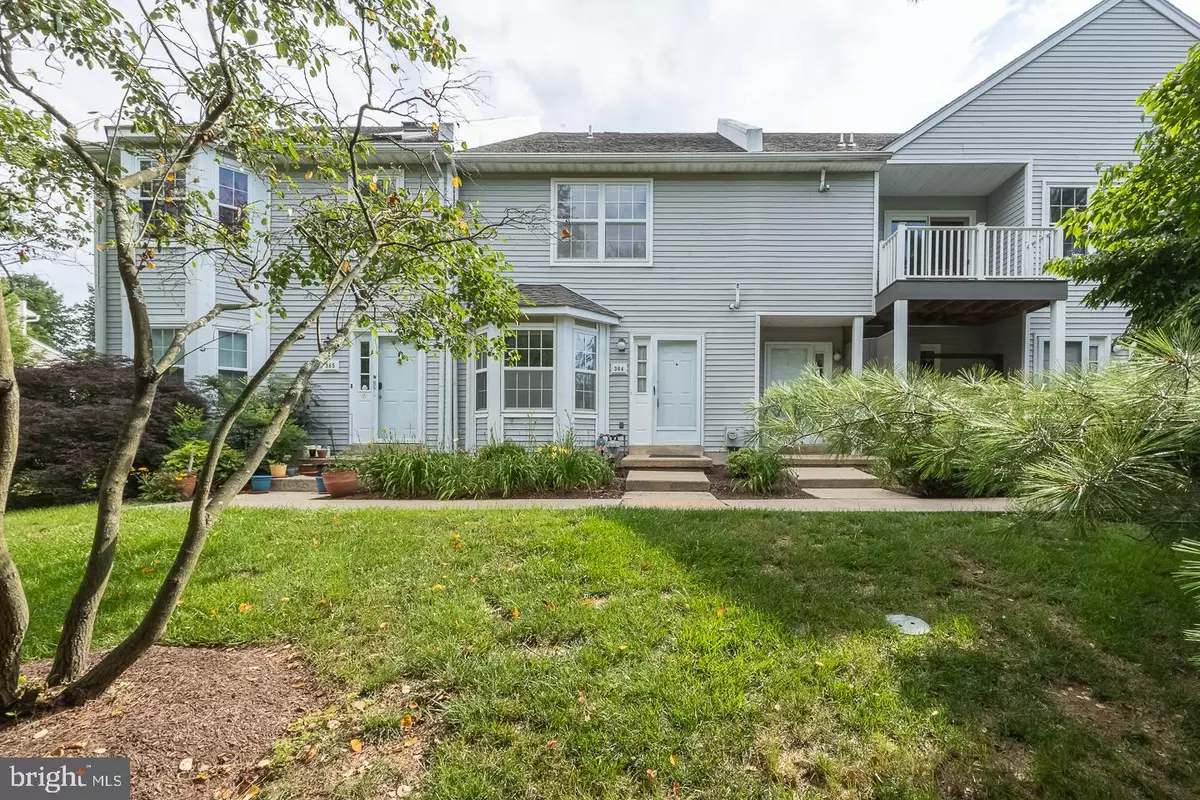 West Chester, PA 19380,364 HUNTINGTON CT #2