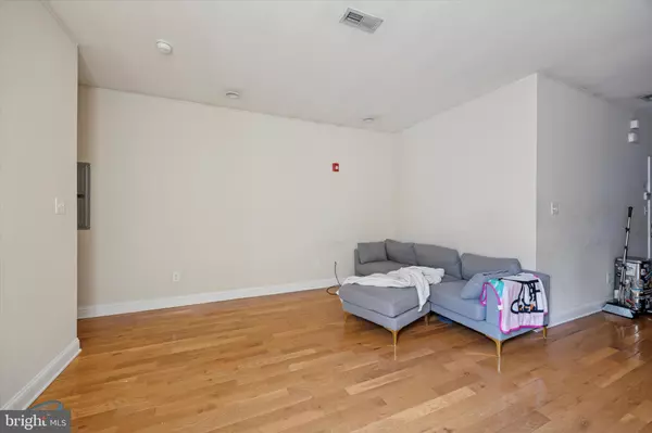 Philadelphia, PA 19121,1842 N 17TH ST