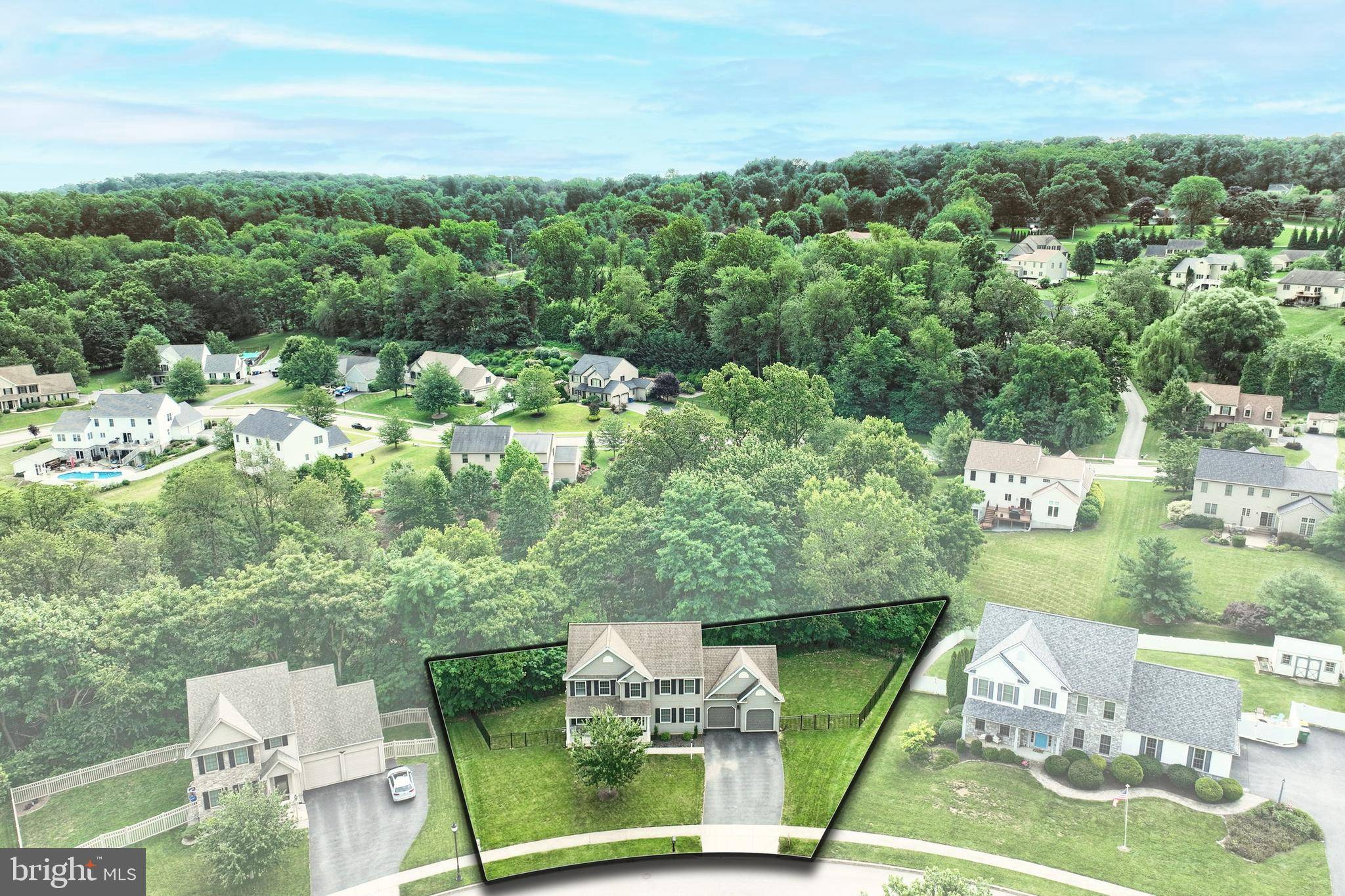 York, PA 17402,4230 PEACH ORCHARD HOLW