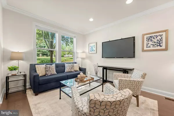 Newtown Square, PA 19073,204 CHARLES ELLIS DR