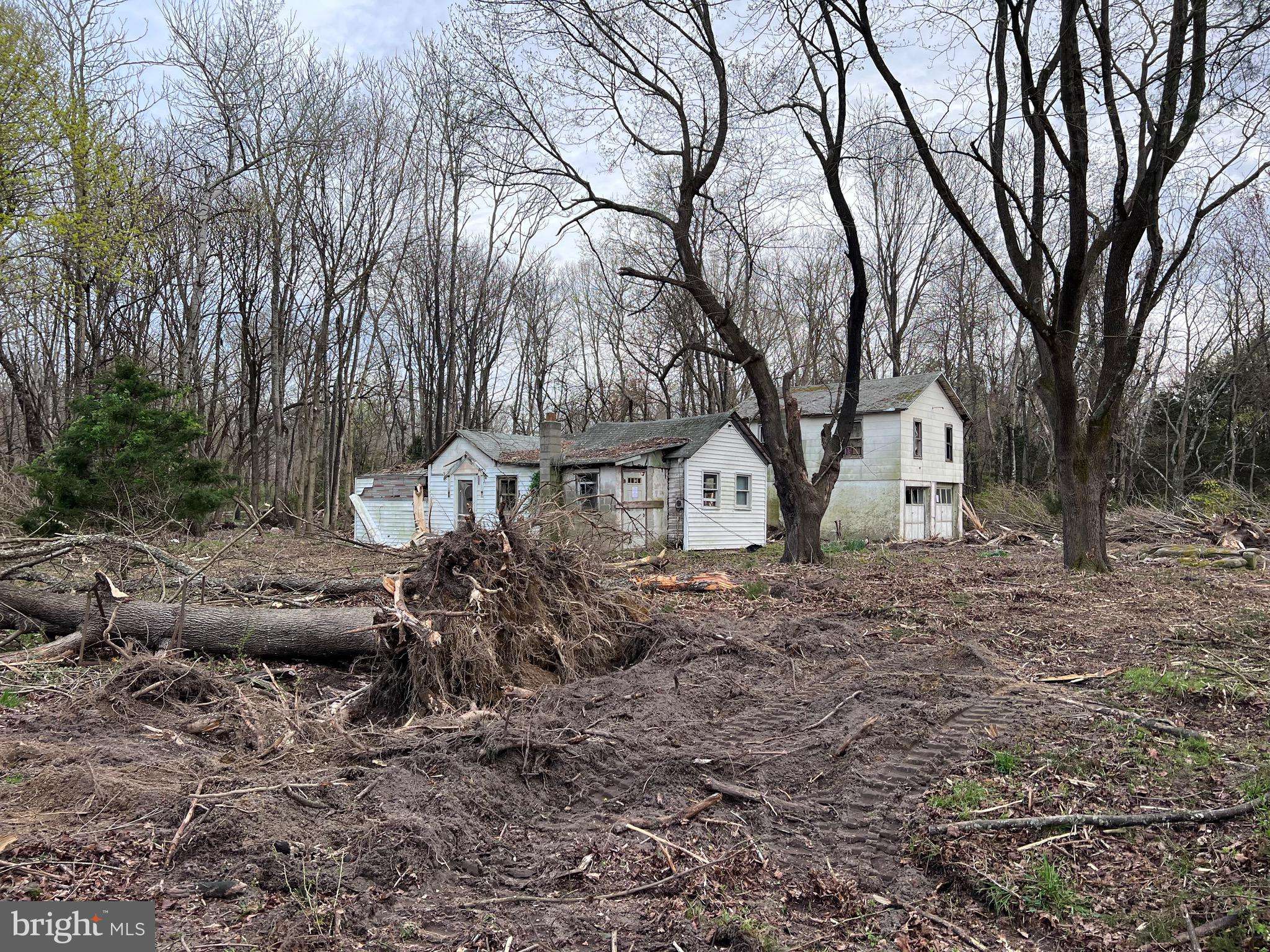 Richland, NJ 08350,228 LORRAINE AVE