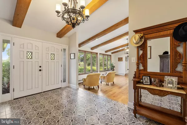 Bluemont, VA 20135,20269 TRAPPE RD