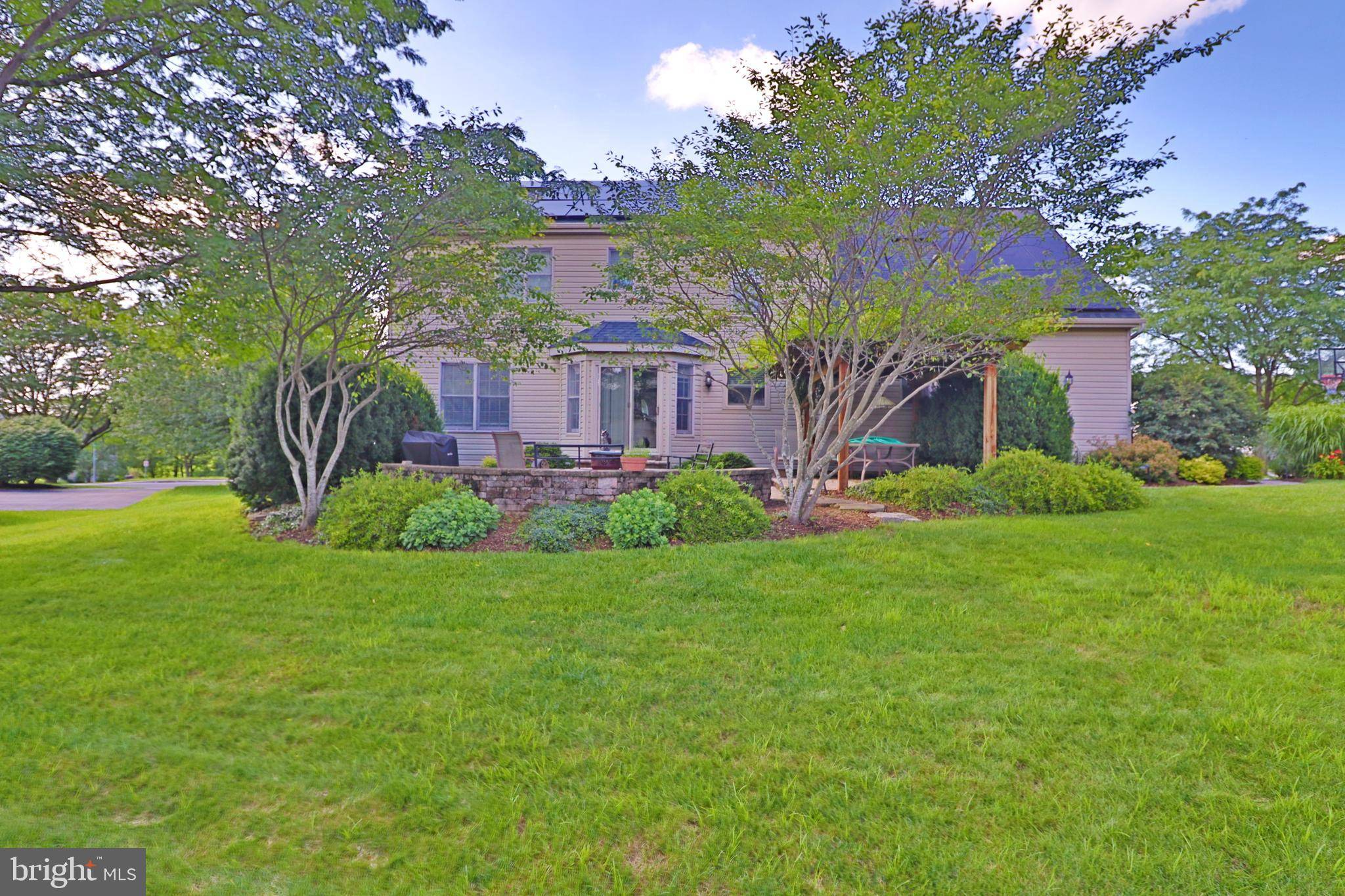 Lititz, PA 17543,14 CRIMSON LN