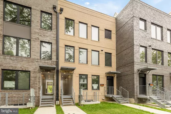 Washington, DC 20002,507 L ST NE #3B