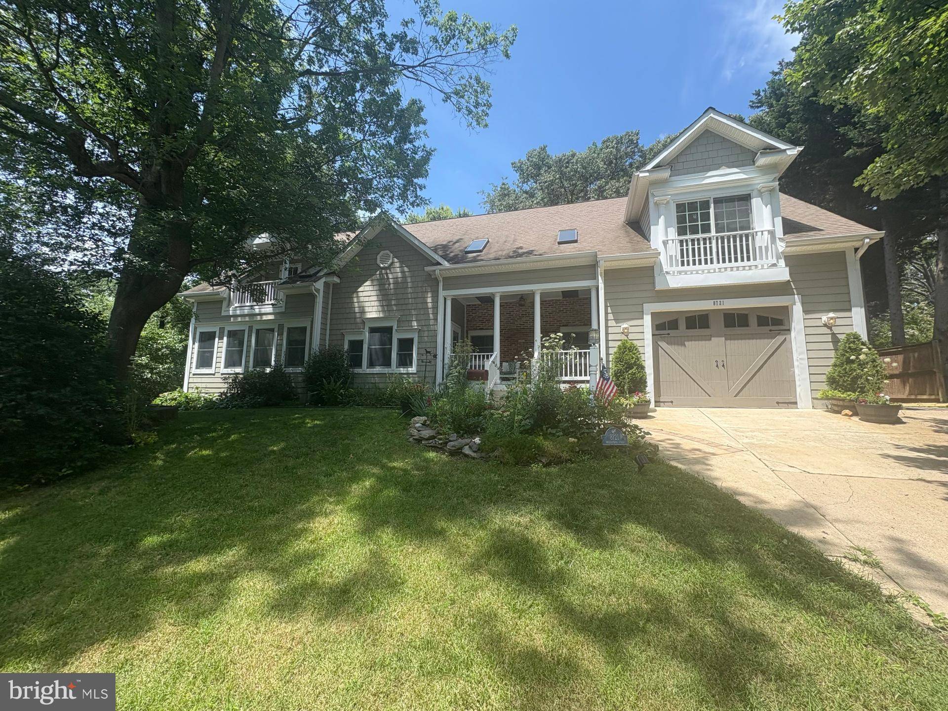 8721 WATERFORD RD, Alexandria, VA 22308