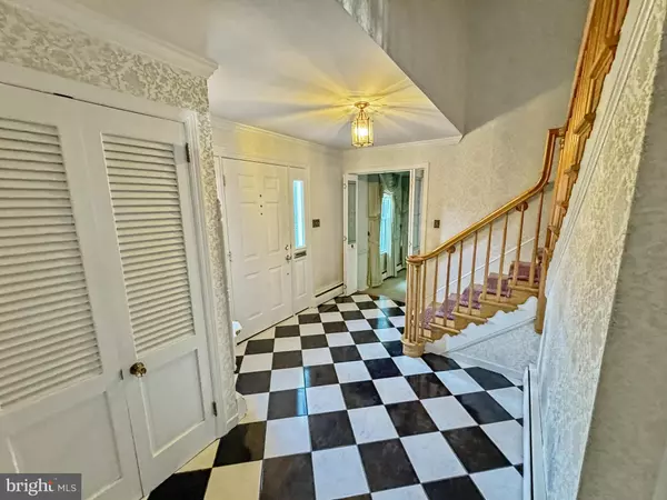 Camp Hill, PA 17011,363 N 28TH ST