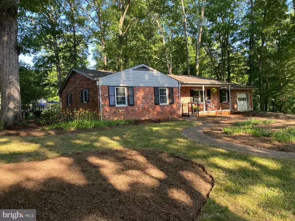 Fredericksburg, VA 22405,112 JAY RD