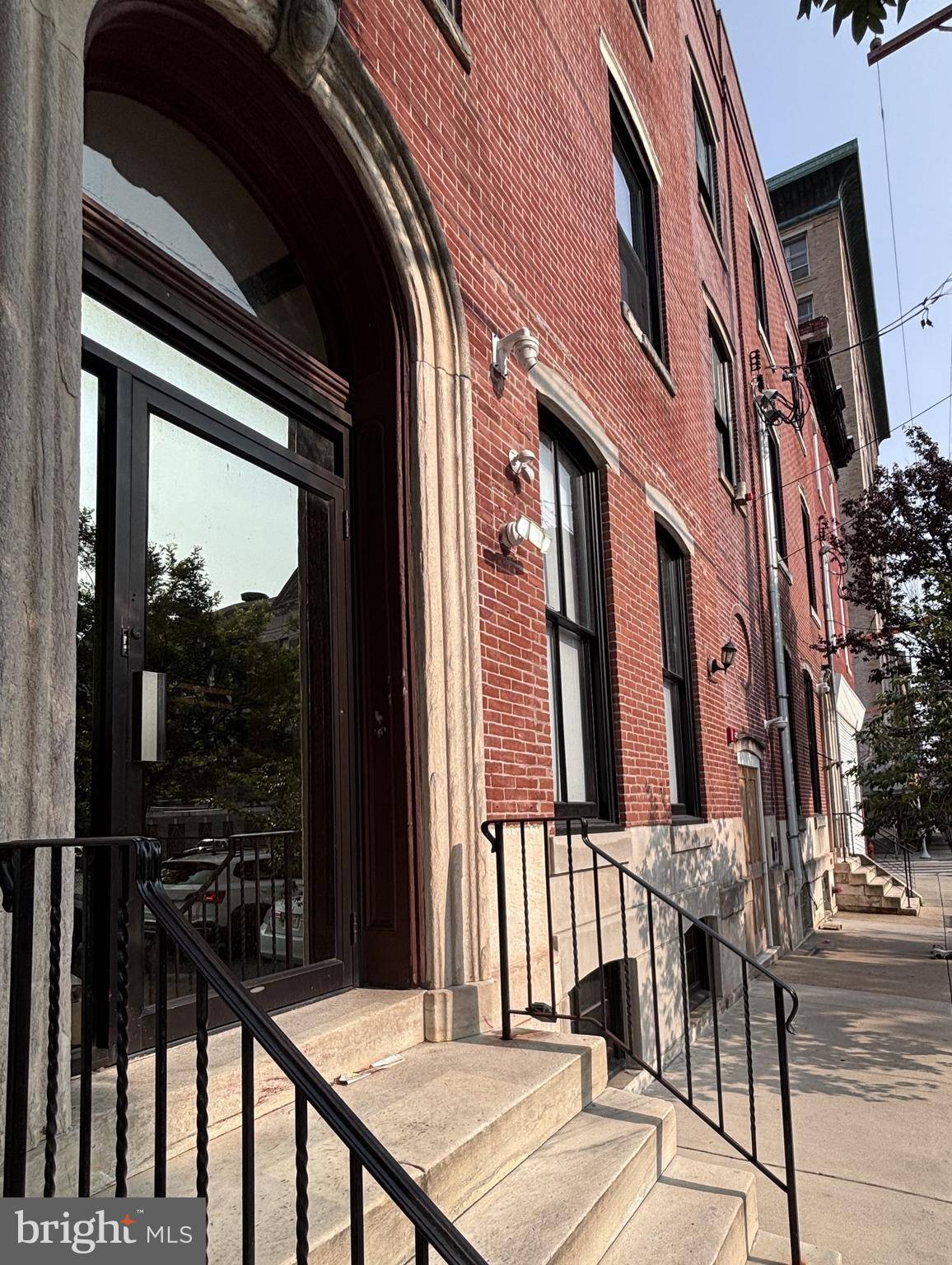 Philadelphia, PA 19130,643-45 N 15TH ST