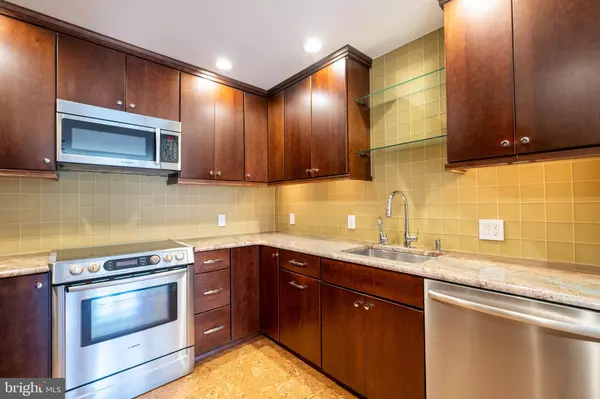 Philadelphia, PA 19147,129 CATHARINE ST #4