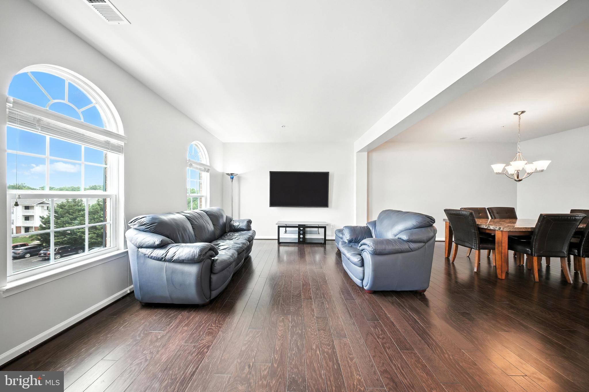 Gainesville, VA 20155,7470 BRUNSON CIR #9H