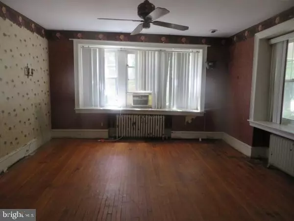 Philadelphia, PA 19126,6409 N 7TH ST