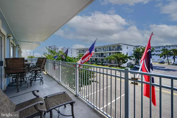Ocean City, MD 21842,16 138TH ST #106
