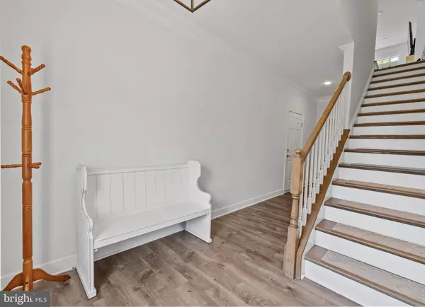 Haymarket, VA 20169,6101 CAMERONS FERRY DR