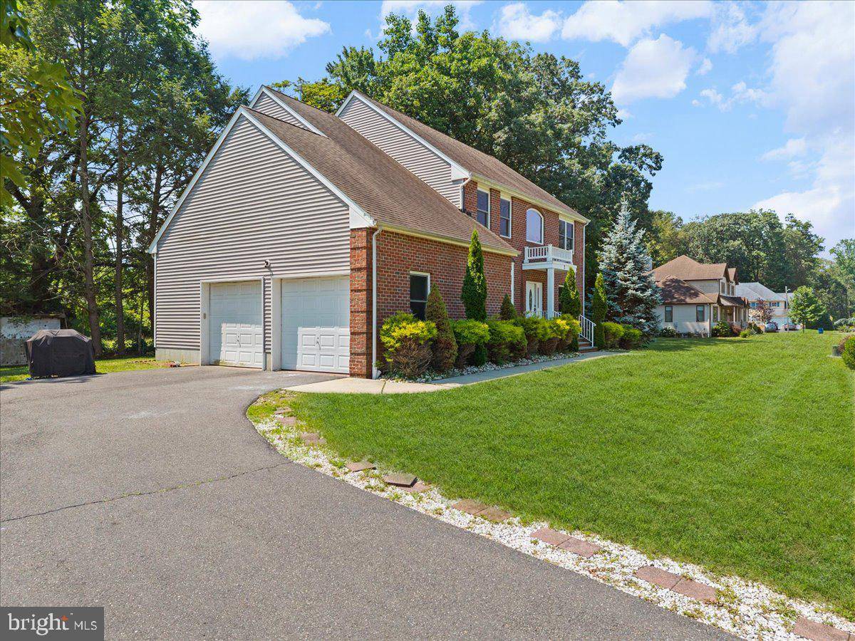 North Brunswick, NJ 08902,7 RUPPRECHT RD