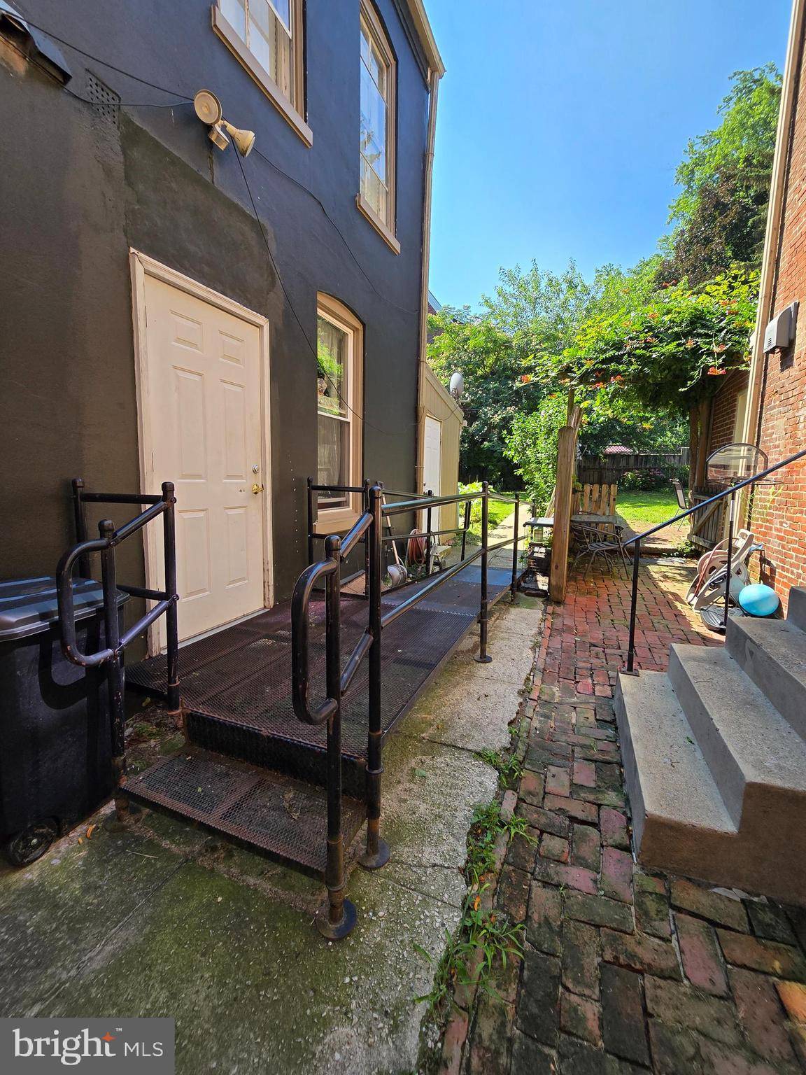 Lancaster, PA 17602,356 E CHESTNUT ST