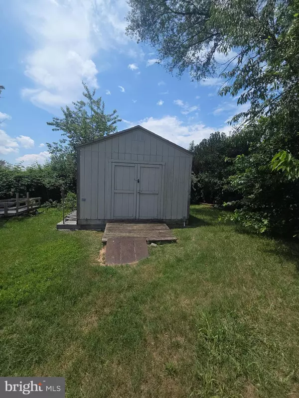 Mount Jackson, VA 22842,5880 CARDINAL ST