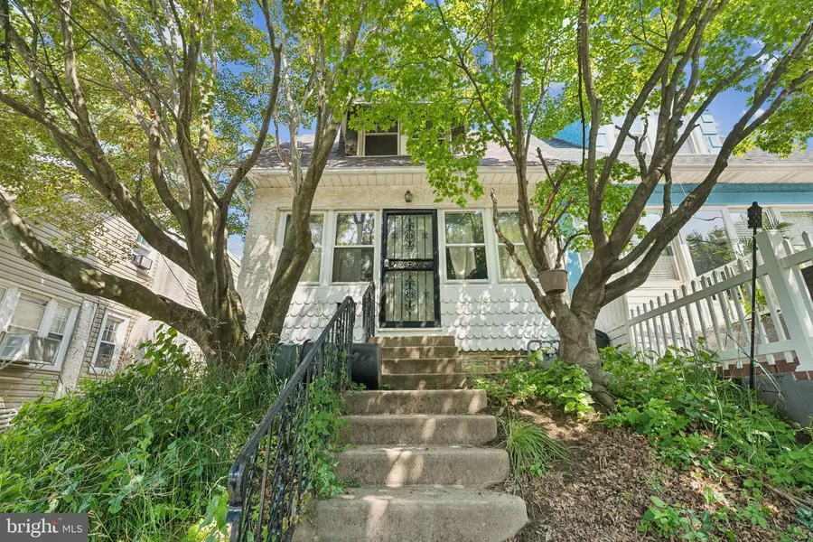 3837 MARSHALL RD, Drexel Hill, PA 19026