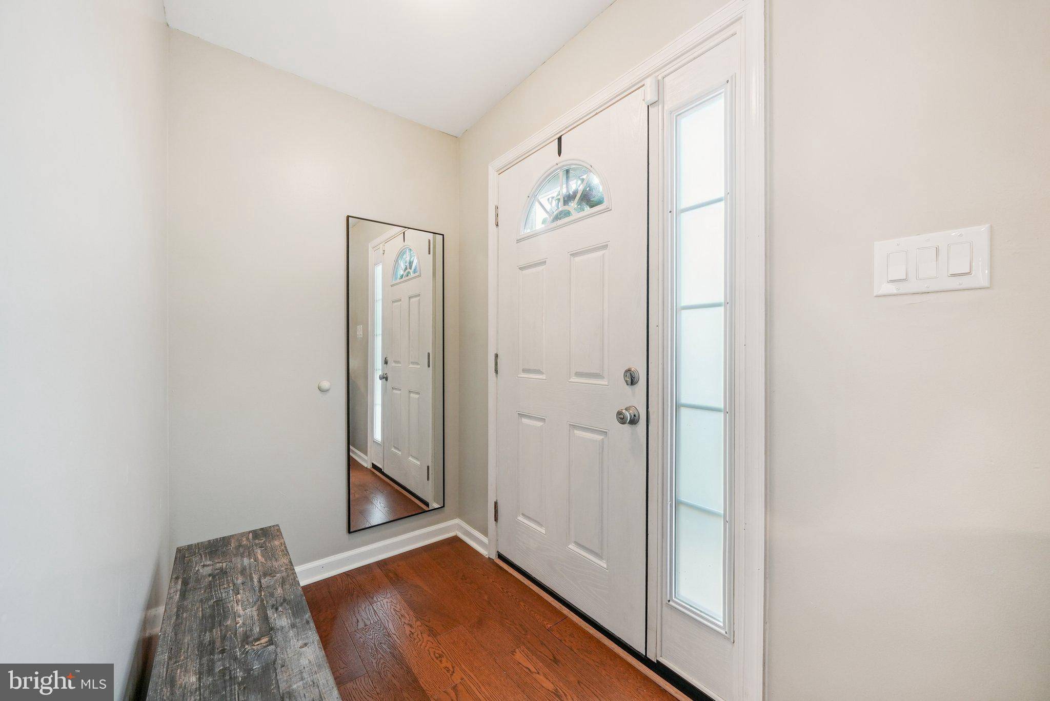 Leesburg, VA 20175,835 VANDERBILT TER SE