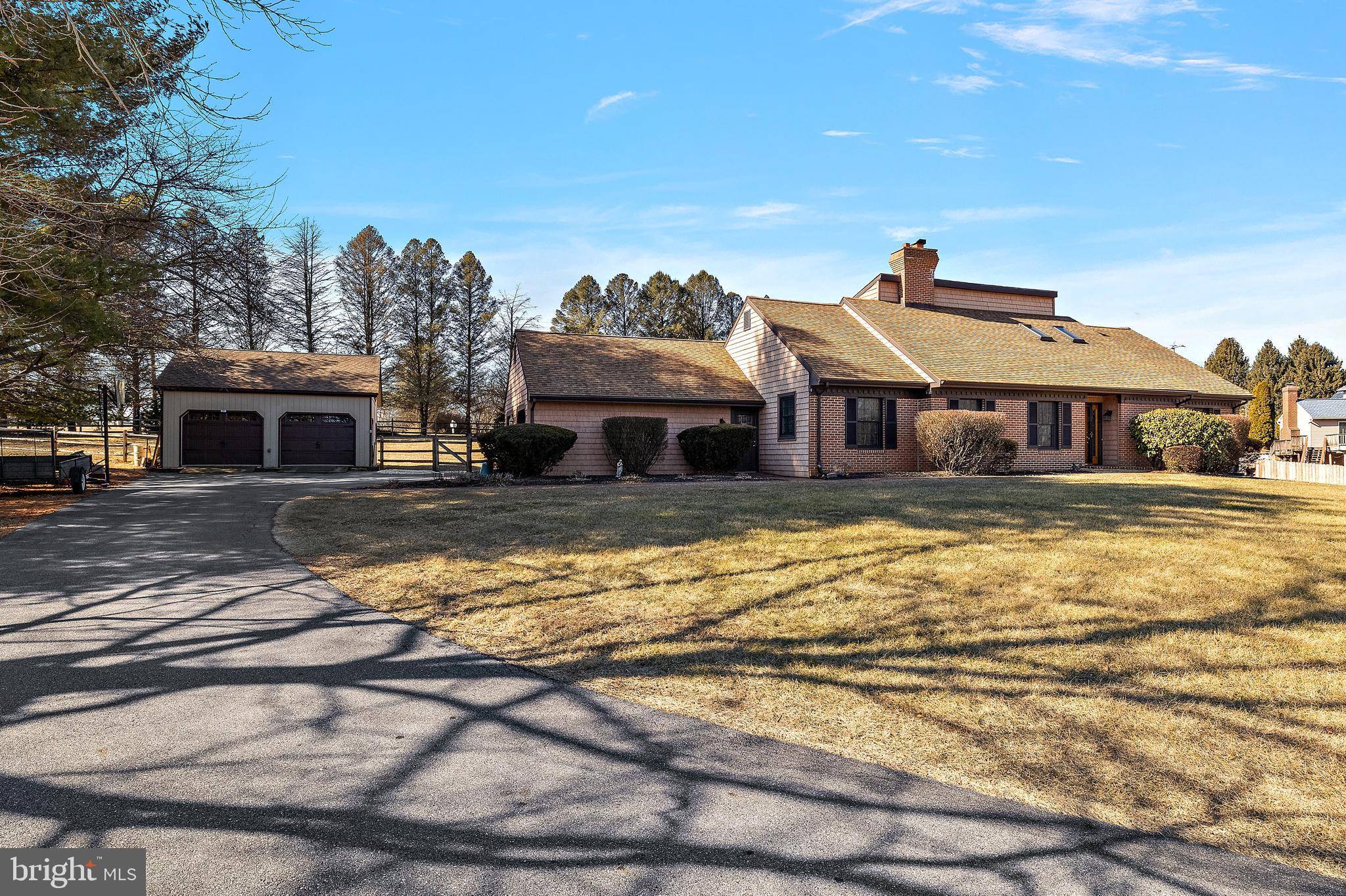12 ELEANOR DR, Lincoln University, PA 19352