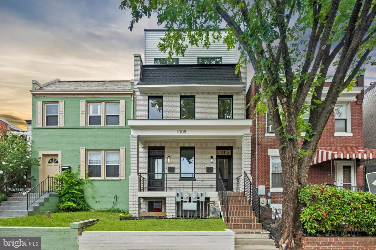 Washington, DC 20002,1008 4TH ST NE #2