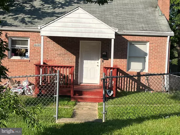 4827 69TH PL,  Hyattsville,  MD 20784