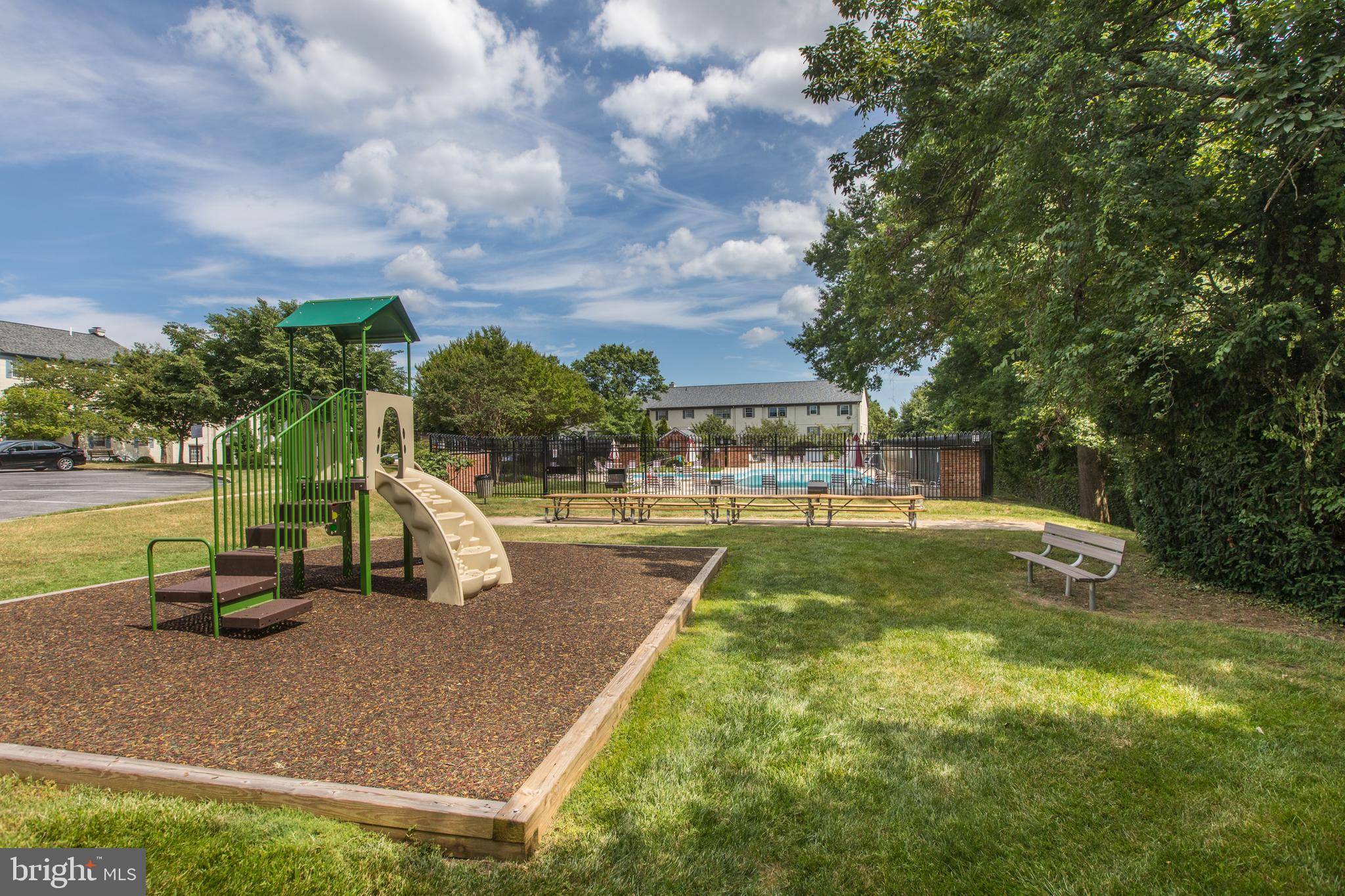 Beltsville, MD 20705,4407 ROMLON ST #301