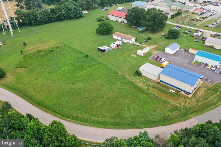 1 LAGRANGE INDUSTRIAL DR, Tappahannock, VA 22560