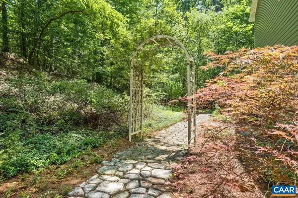 Arrington, VA 22922,801 FLETCHERS LN