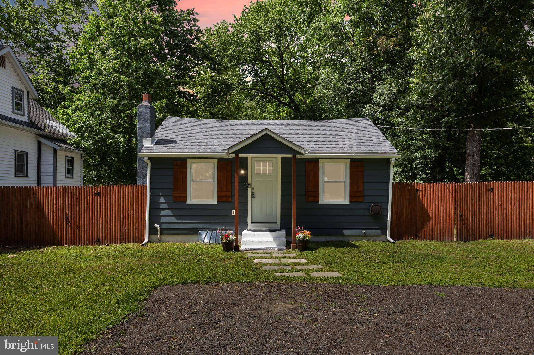 16 RANCOCAS LN, Browns Mills, NJ 08015