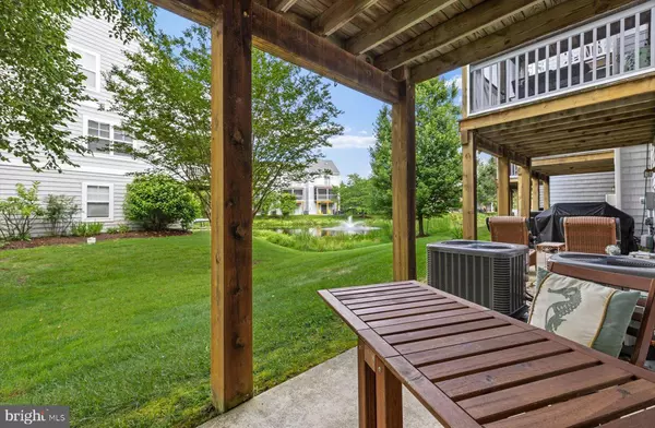 Rehoboth Beach, DE 19971,21 CANAL LANDING CT