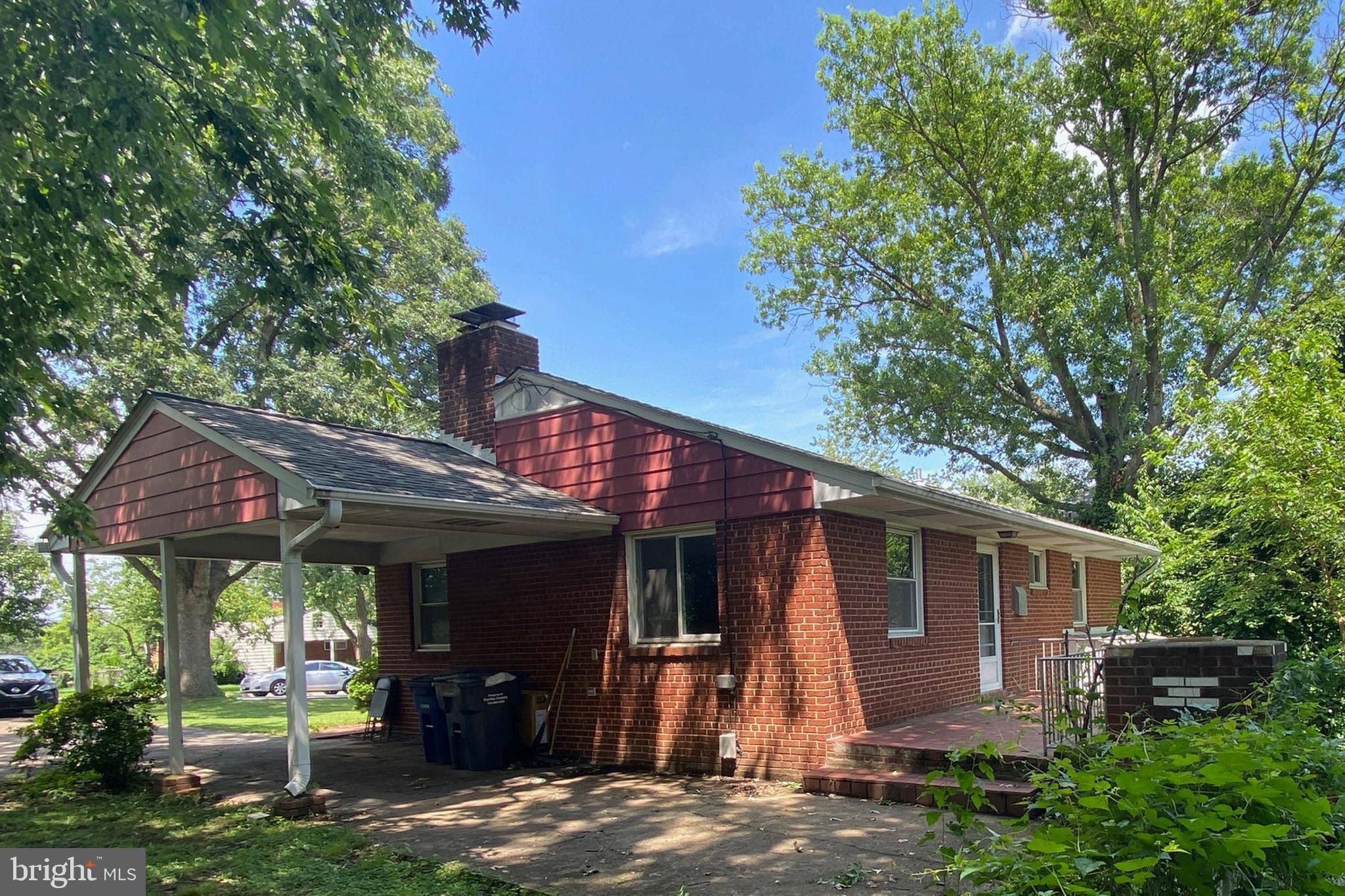 Alexandria, VA 22306,2703 DAWN DR
