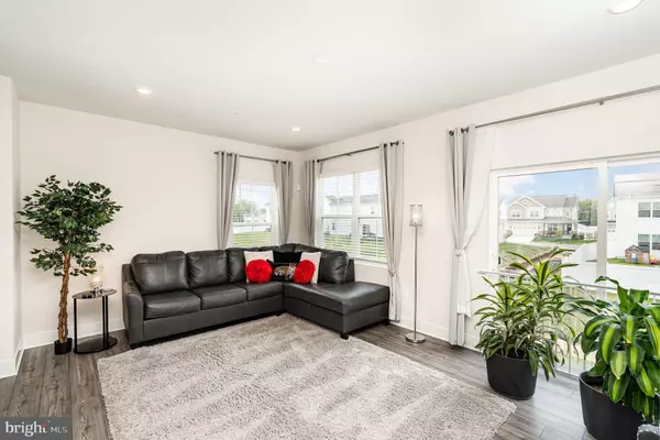 White Plains, MD 20695,11056 CORVIN PL