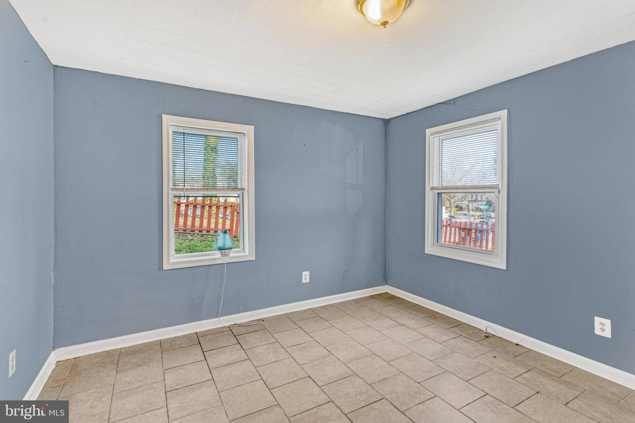 Woodbridge, VA 22191,2900 WILLIAMSBURG CT