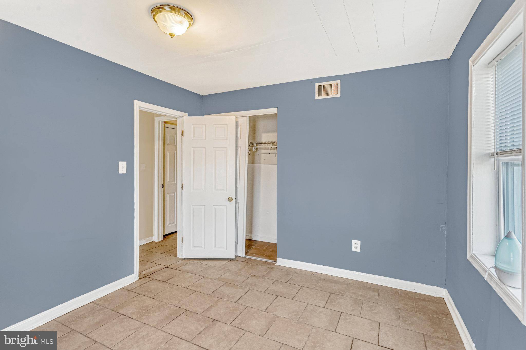 Woodbridge, VA 22191,2900 WILLIAMSBURG CT