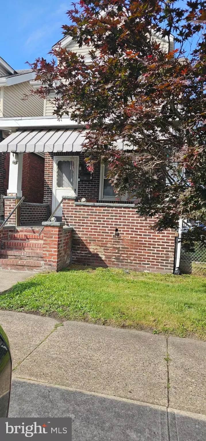 Trenton, NJ 08638,702 SPRUCE ST