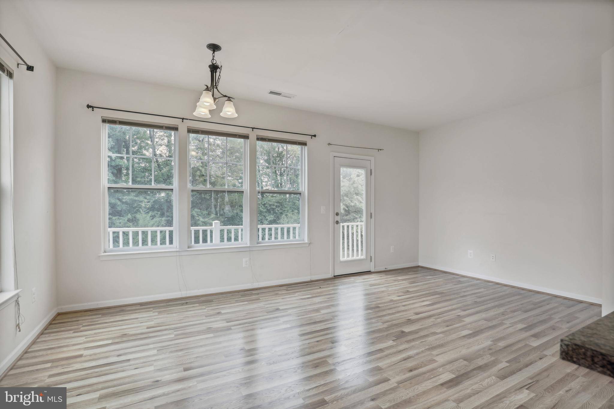 Chantilly, VA 20152,25485 FELTRE TER