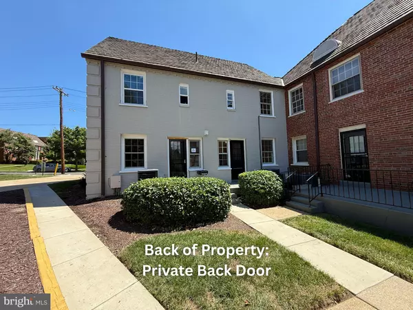 Washington, DC 20020,2103 FORT DAVIS ST SE #A