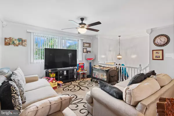 Clementon, NJ 08021,133 KELLY DRIVER RD