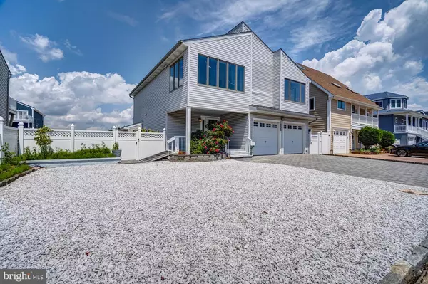 Manahawkin, NJ 08050,1856 MILL CREEK RD