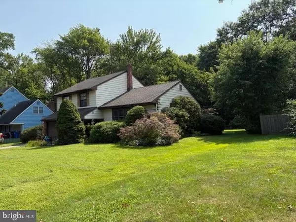 West Deptford, NJ 08066,863 DONCASTER DR