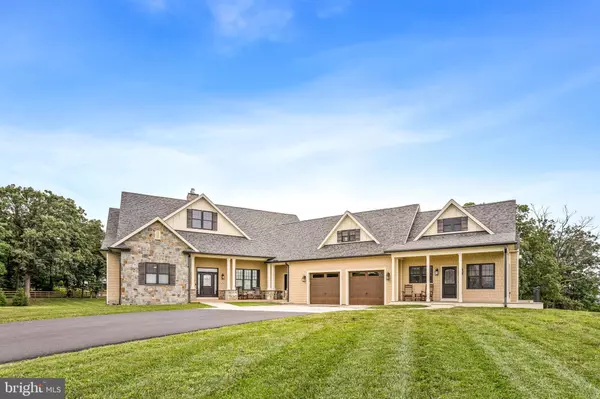 120 POMME CIR, Stephens City, VA 22655