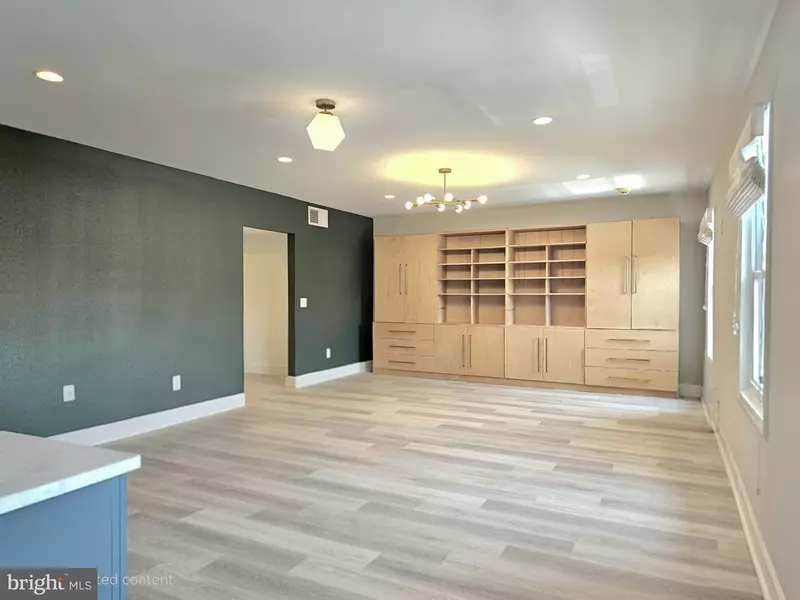 320-B MAPLE AVE E, Vienna, VA 22180
