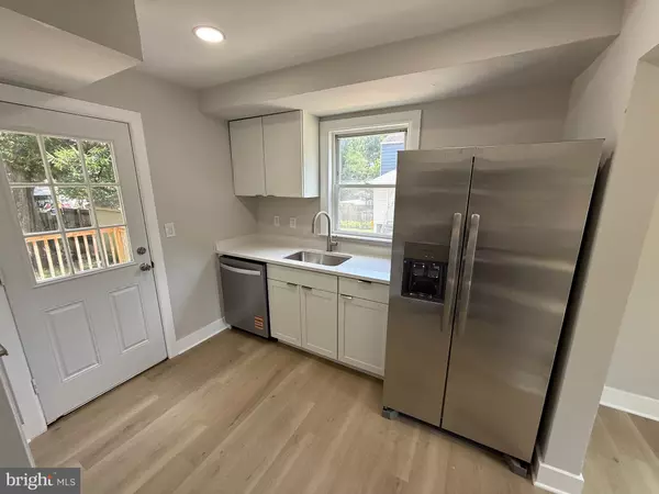 Hyattsville, MD 20784,4413 72ND AVE